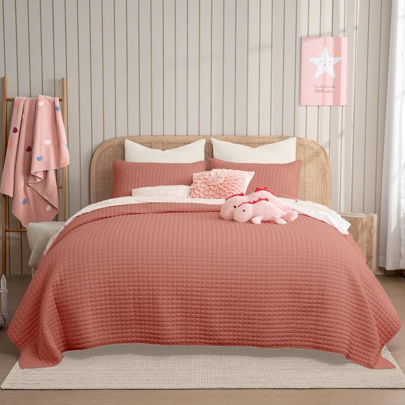 Wonderful Waffle Quilt Set 3 Piece Solid Bedding Set for Kids