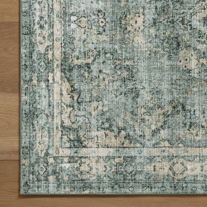 Bohemia Indoor/Outdoor Handmade Classic Perslan Area Rug - 6' x 7'