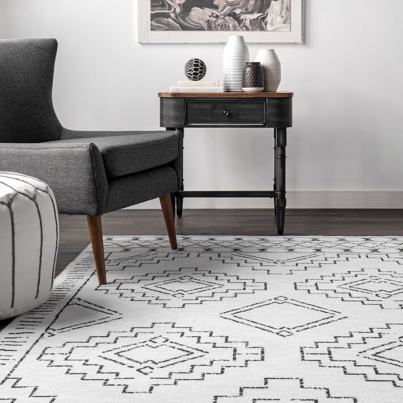 Nuloom Noa SpinClean Machine Washable Tribal Moroccan Area Rug