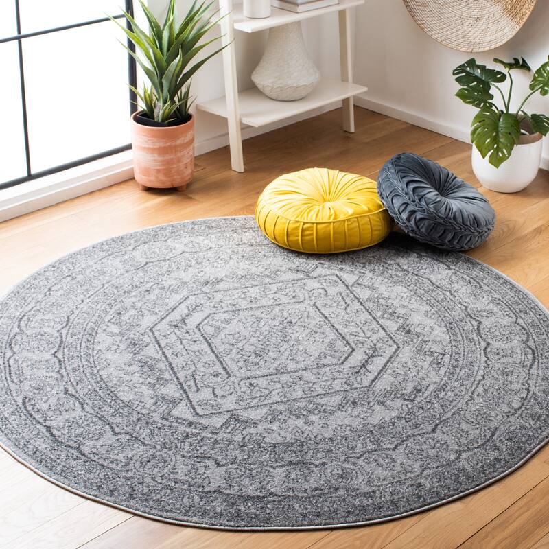 SAFAVIEH Adirondack Cheyenne Rustic Oriental Medallion Rug - 8' Round - Light Grey/Dark Grey