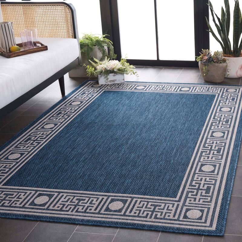 SAFAVIEH Beach House Oltjana Transitional Rug - 9' x 12' - Blue/Ivory