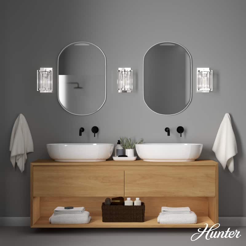 Hunter Astwood 1-Light Wall Sconce, Clear Glass, Damp-Rated, Bath or Hall Light - Contemporary, Transitional, Art-Deco