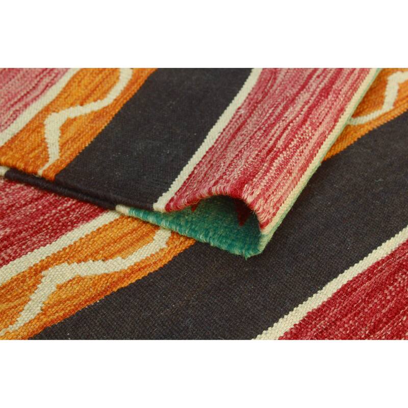 Modern Flatweave Alfredo Red/Black Rug - 5'9" x 8'1"