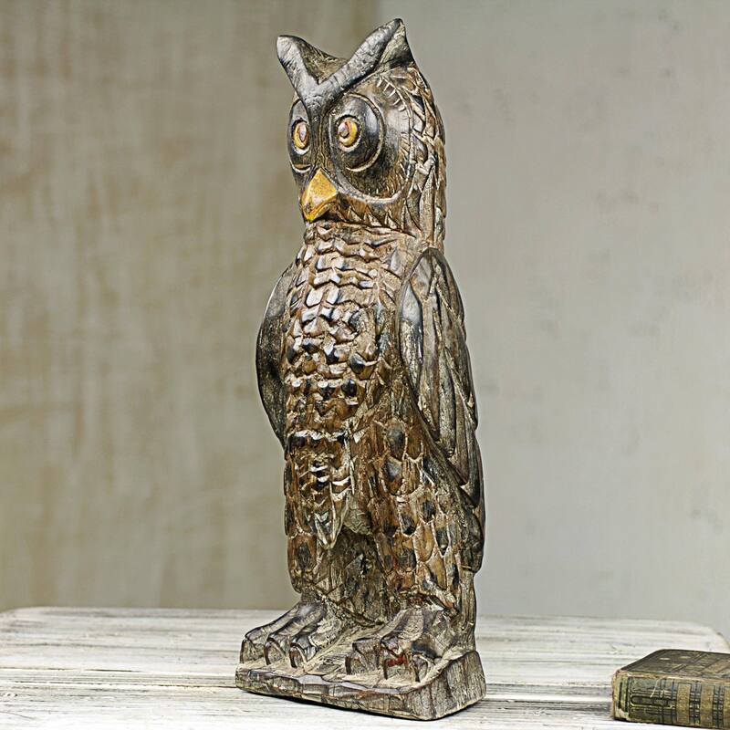 Handmade Watchful Owl Wood sculpture (Ghana) - 51 x 18 x 13