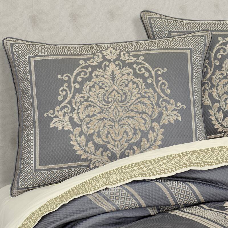J. Queen New York Excelsior Comforter Set - California King