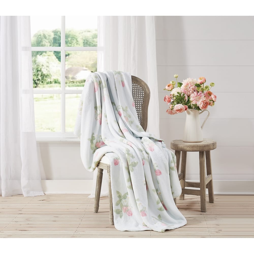 The Farmhouse by Rachel Ashwell Printed and Solid Throw