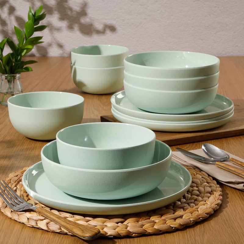 Gibson Home Candy Skies 12 Piece Unbreakable Wheat Straw Melamine Plates and Bowls Dinnerware Set
