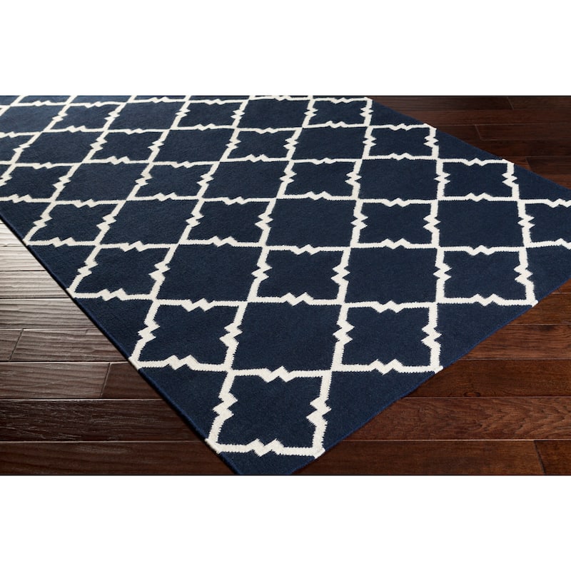 Hand-woven Villach Flatweave Wool Area Rug