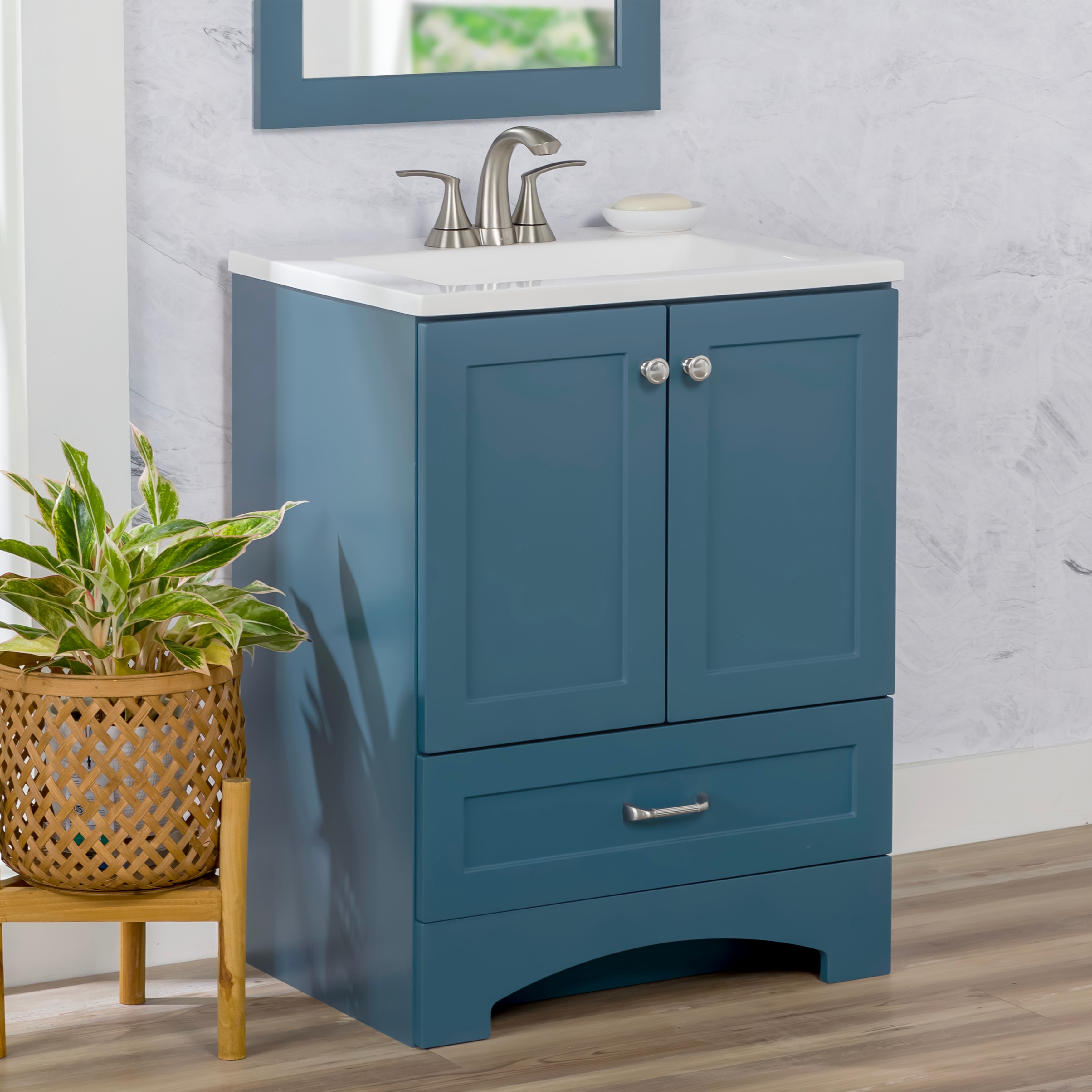 Spring Mill Cabinets Emlyn 24.5" Bathroom Vanity With Drawer and White Sink Top
