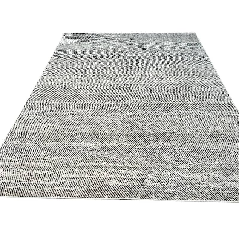 Hand-Tufted Wool Modern Tufted Stripes Rug, 8' x 10', Blue Area Rug, Luxurious Soft Texture for Home Interiors - L