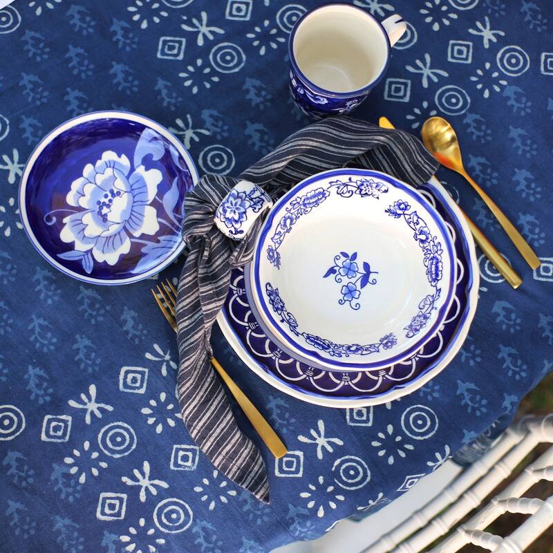 Euro Ceramica Blue Garden Napkin Rings (Set of 4) - 1.9 x 1.9 x 1.3