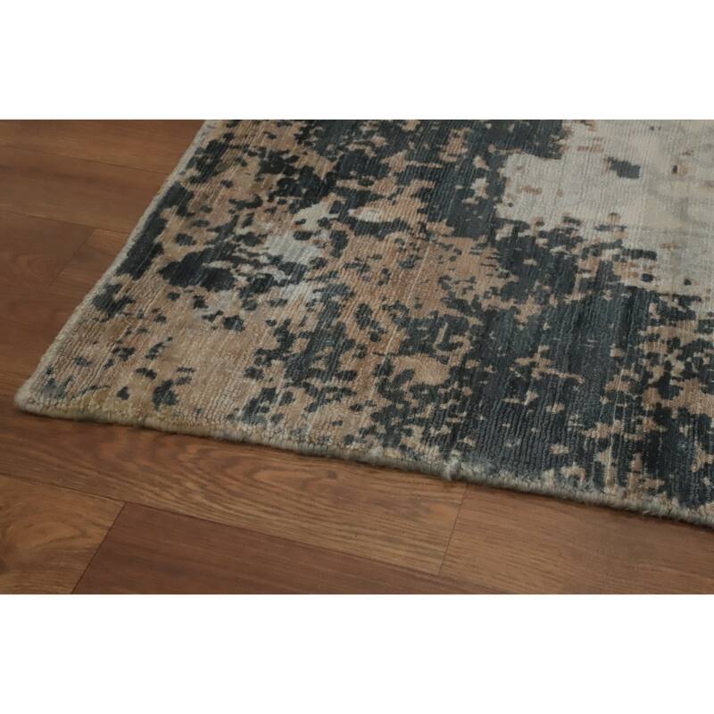 Hand-knotted Modern Silk Grey Abstract Oriental Area Rug - 8' 1'' X 5' 0''