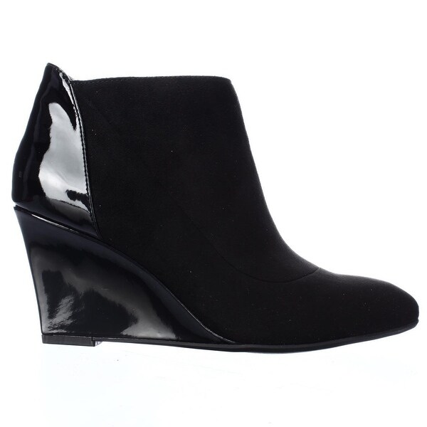 bandolino wedge boots