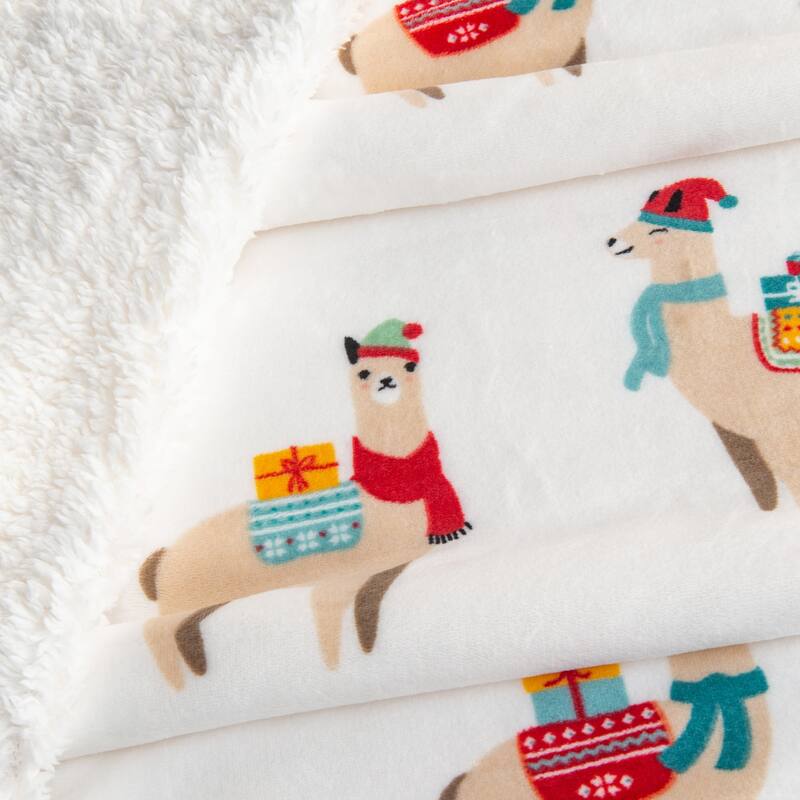 Linery & Co. Velvet Plush Fleece Reversible Sherpa Holiday Printed Throw.