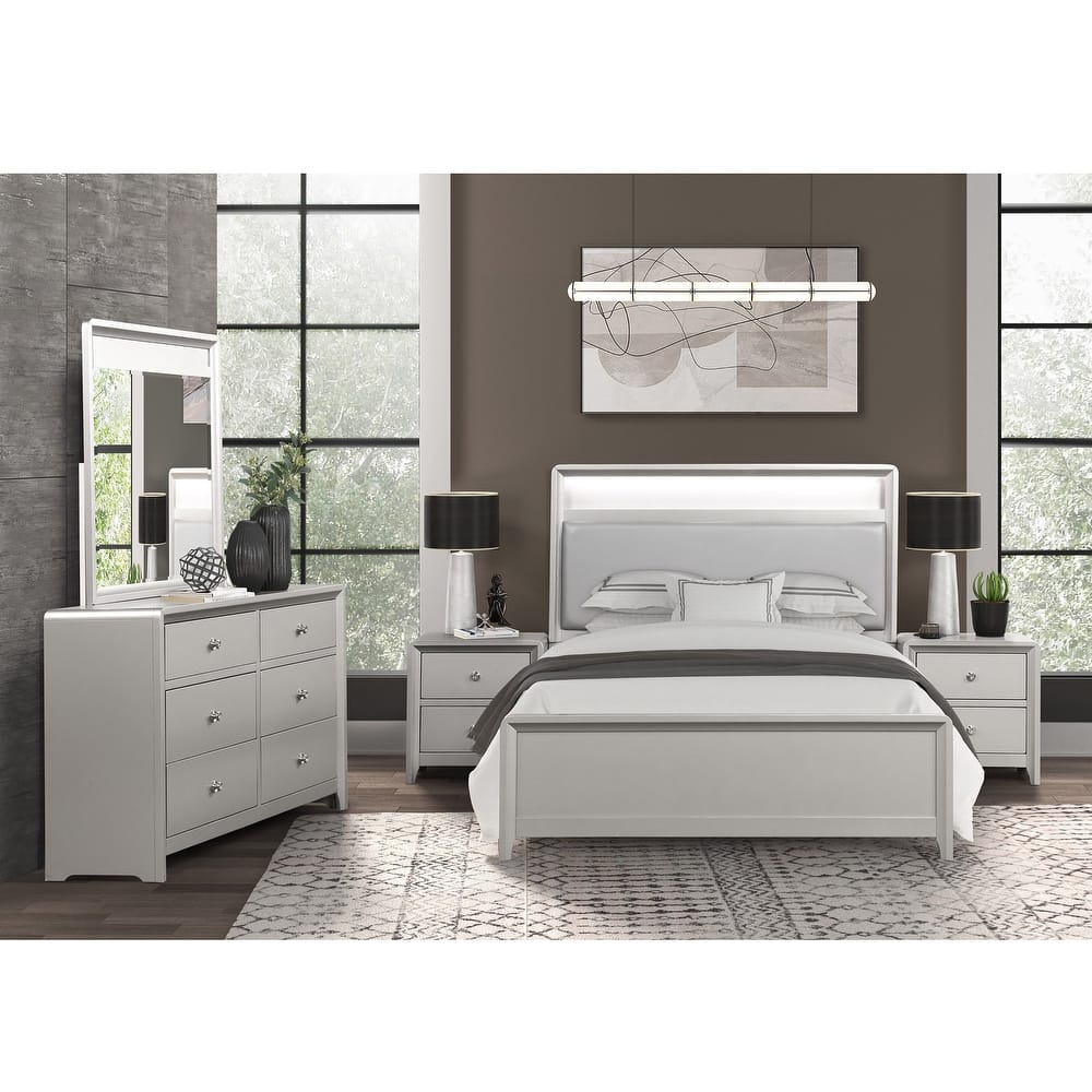 Furniture of America Milandra Modern 5-Piece Champagne Solid Wood Panel Bedroom Set with LED Light