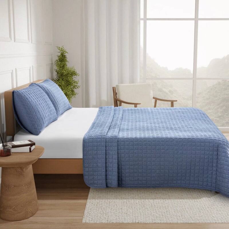 3-Piece Soft Jersey Knit Quilt Set