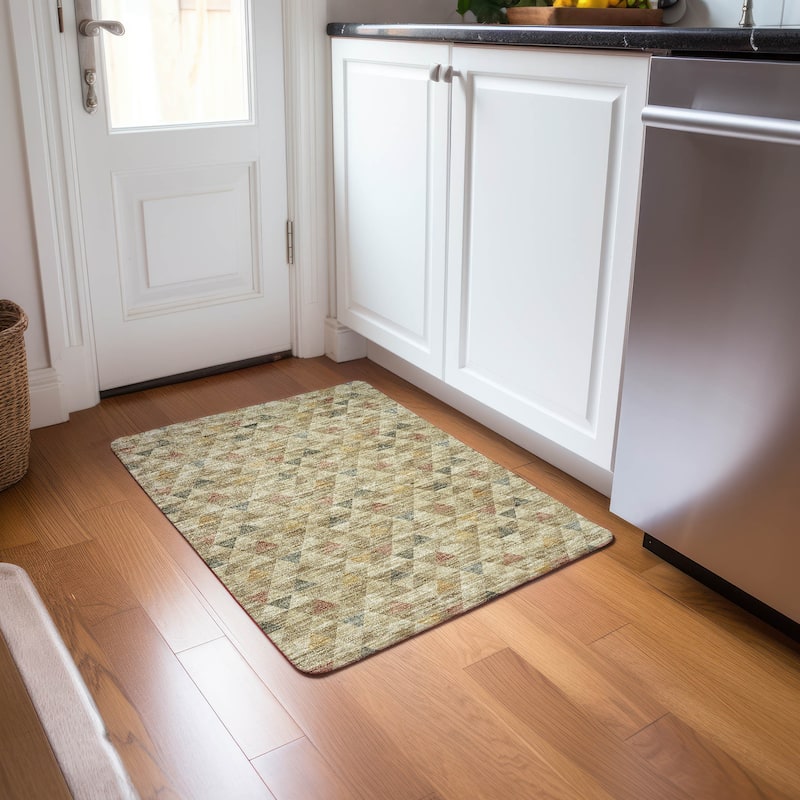 Machine Washable Indoor/ Outdoor Chantille Contemporary Mosaic Rug - Beige - 1'8" x 2'6"