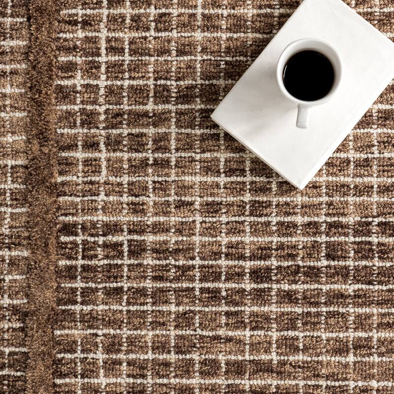Nuloom Emaline Geometric Wool Area Rug