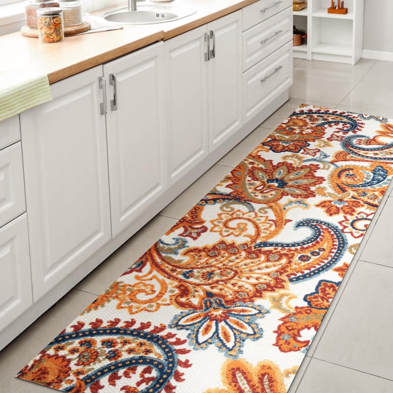 JONATHAN Y Lucena Paisley High-Low Indoor/Outdoor Area Rug