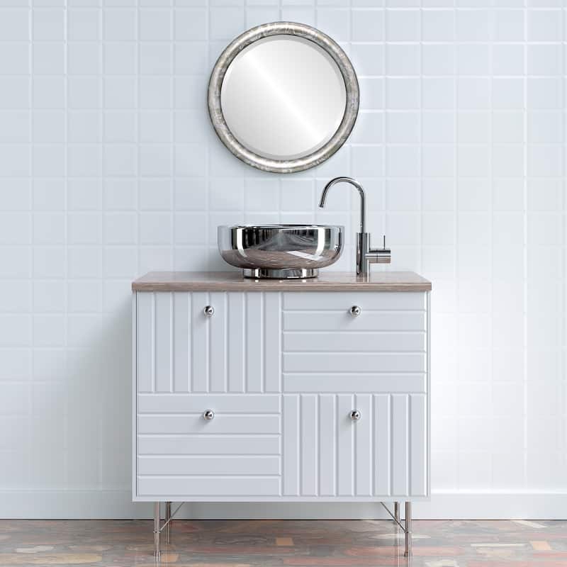 Pasadena Framed Round Mirror in Champagne Silver - Antique Silver