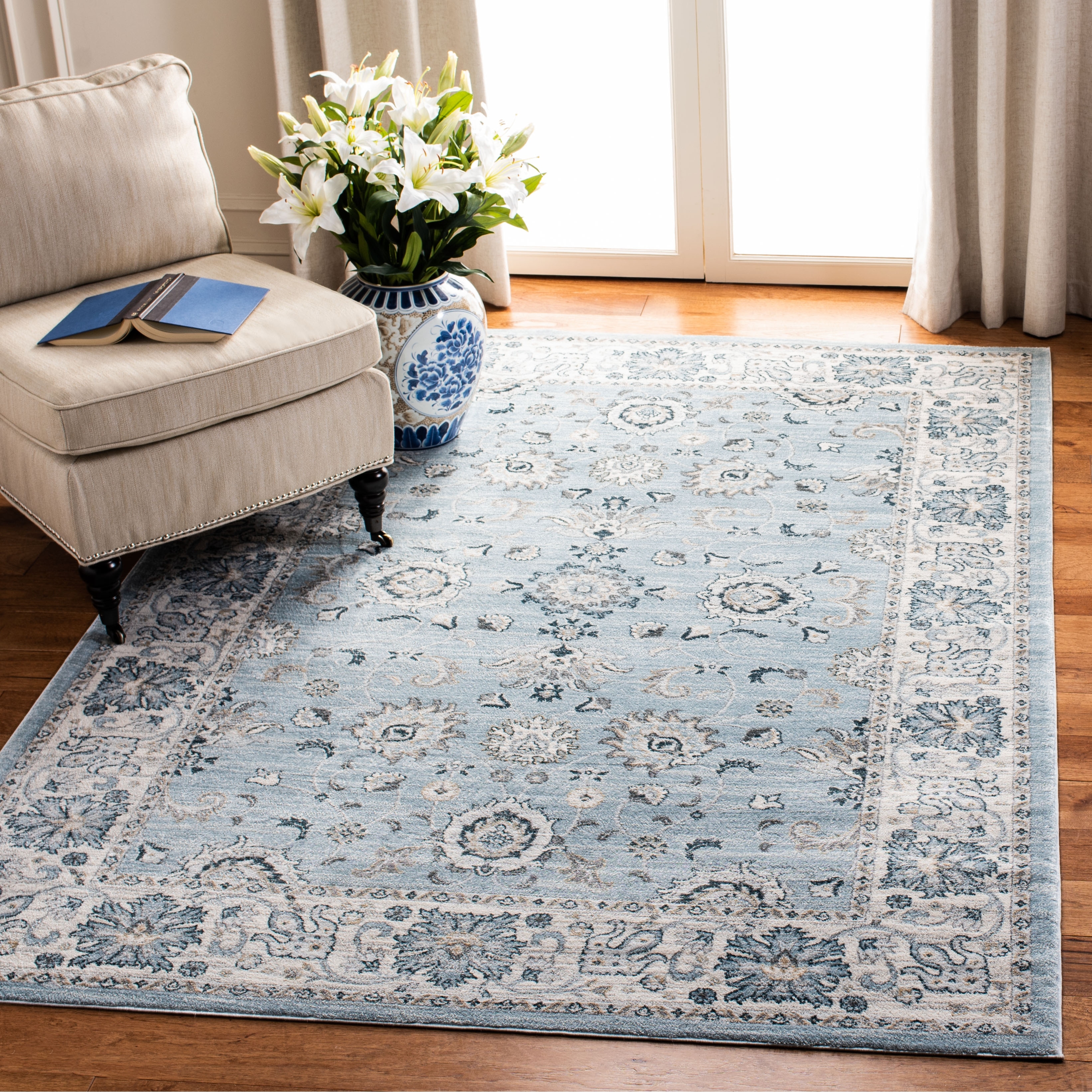 SAFAVIEH, Isabella Tara Traditional Floral Oriental Area Rug