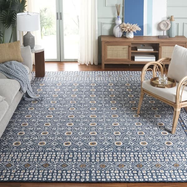 slide 2 of 93, SAFAVIEH Handmade Micro-Loop Togzhan Wool Rug