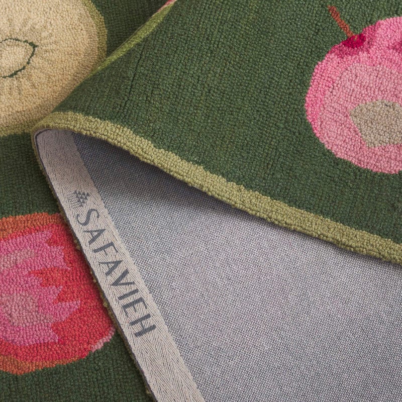 SAFAVIEH Handmade Chelsea Sefkije French Country Fruit Wool Rug