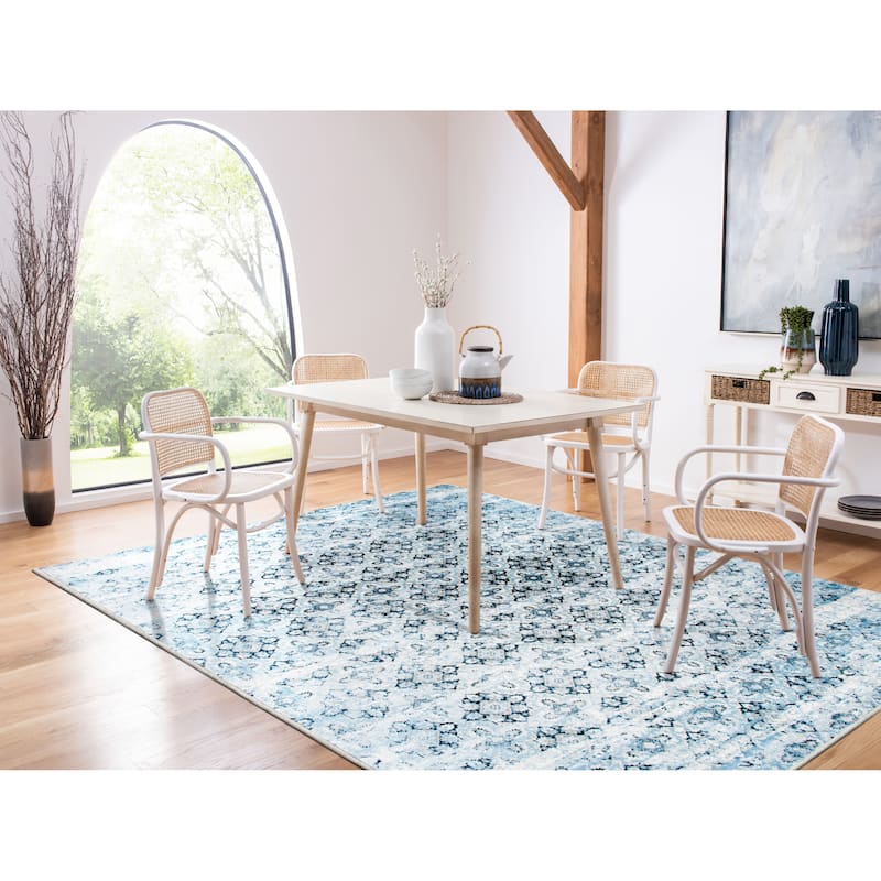 SAFAVIEH Lagoon Nejla Distressed Rug