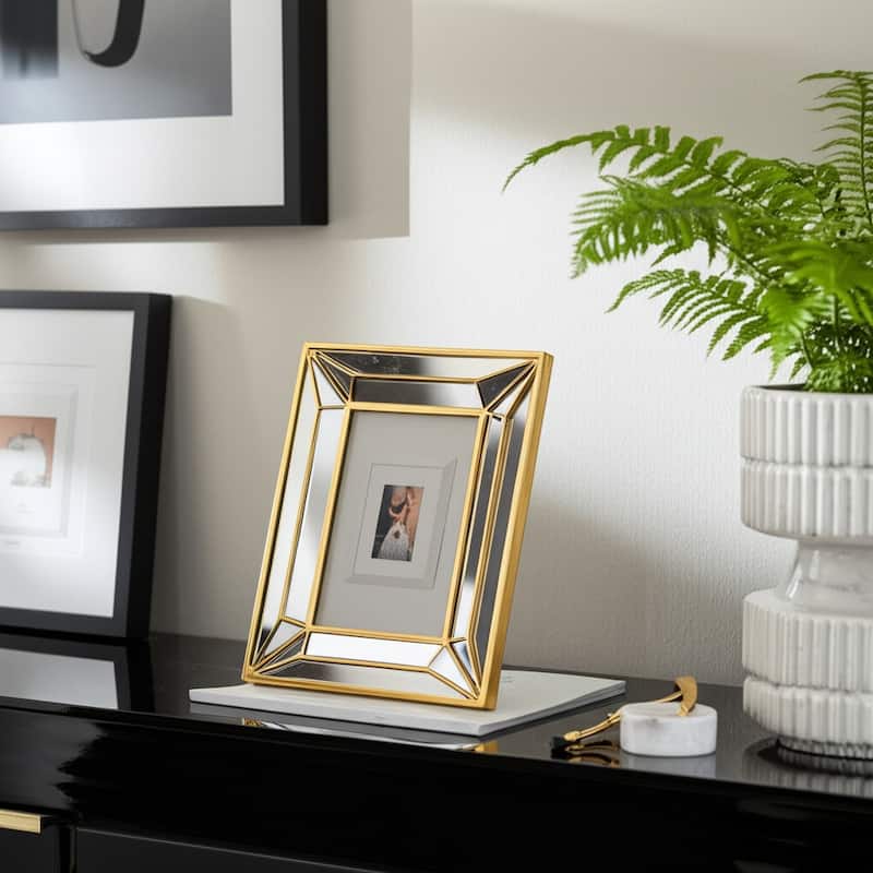 Polyresin Decorative Geometric Border Photo Frame Modern Accent Design