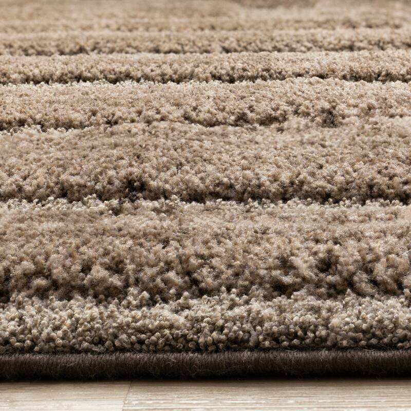 Rich Brown High Low Textured Pattern Run