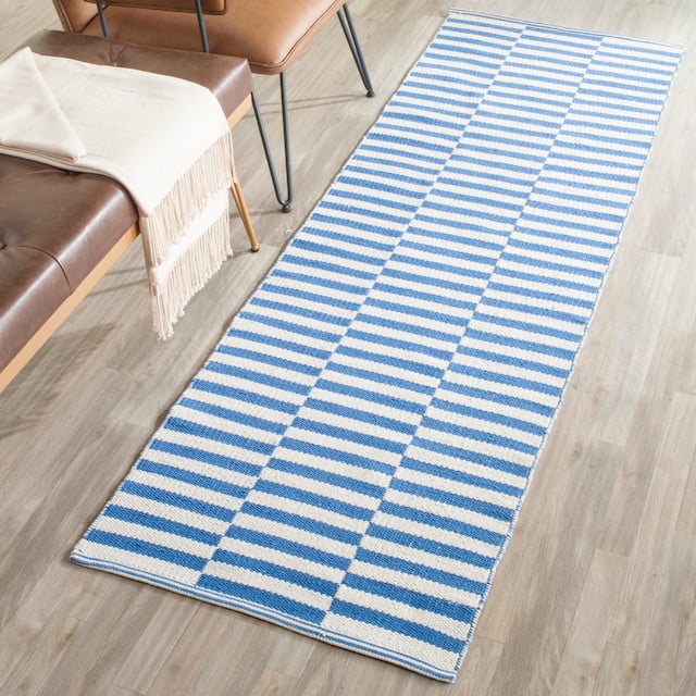 SAFAVIEH Handmade Flatweave Montauk Salinda Casual Cotton Rug - 2'3" x 7' Runner - Ivory/Blue