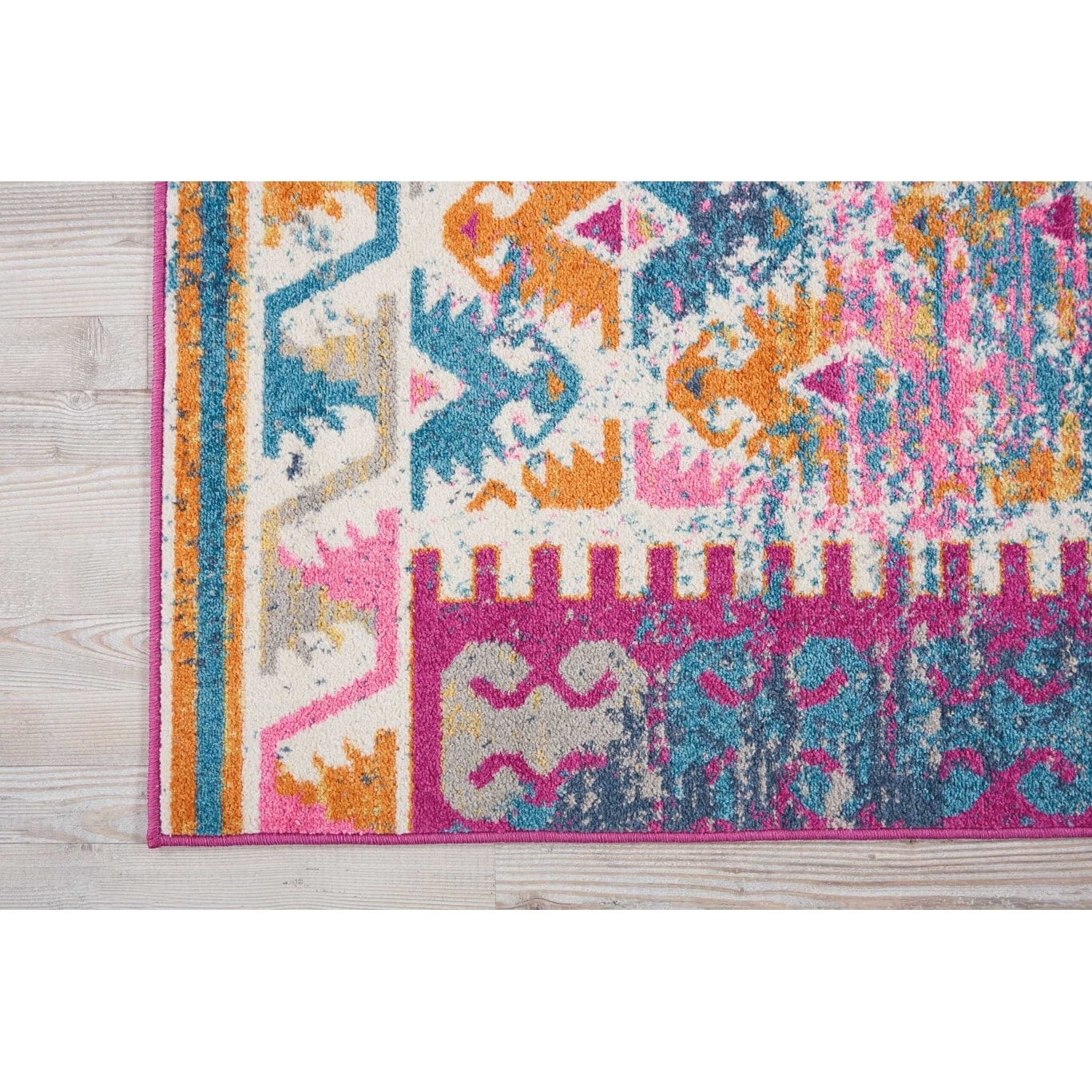 Ivory and Magenta Tribal Pattern Rug - Bed Bath & Beyond - 34190402