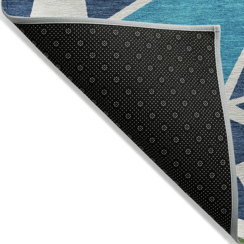 HomeRoots Geometric Transitional Rectangle Outdoor Rug