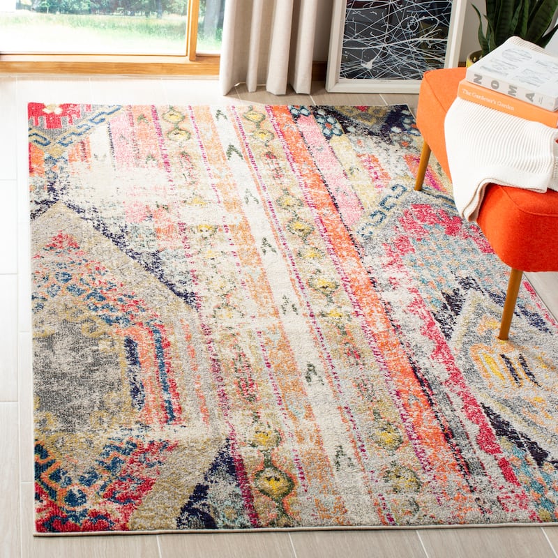 SAFAVIEH Monaco Brunhildis Distressed Boho Rug - 3' x 5' - Light Grey/Multi