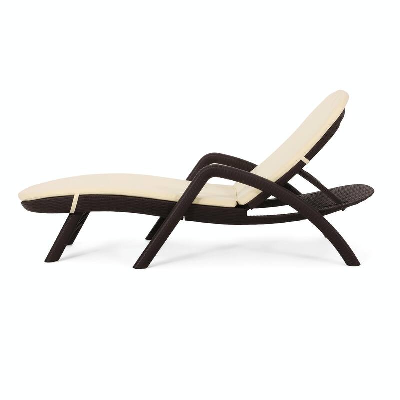 rgonomic Outdoor Chair with Wicker Texture - Durable, Comfortable Cushion, Stable Design
