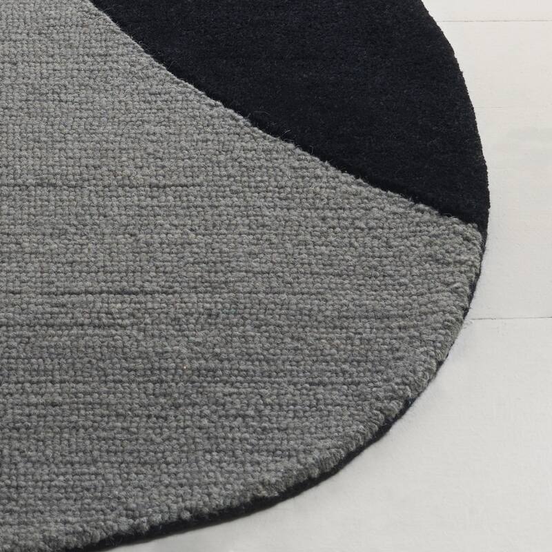 SAFAVIEH Handmade Novelty Giana Modern Wool Rug