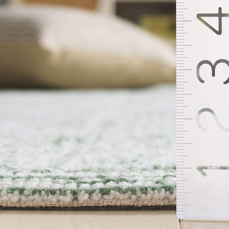 SAFAVIEH Handmade Genre Leiba Wool Rug
