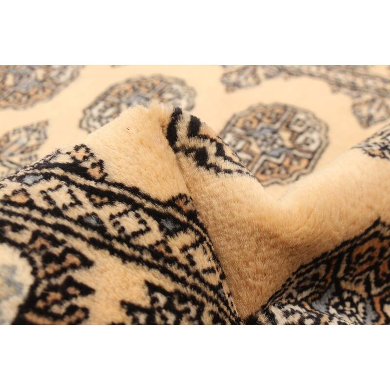 ECARPETGALLERY Hand-knotted Peshawar Bokhara Beige Wool Rug - 3'1 x 5'3