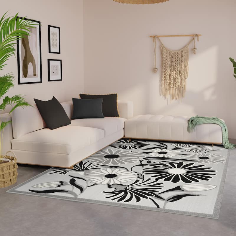 Nourison Alice Indoor/Outdoor Floral Area Rug.