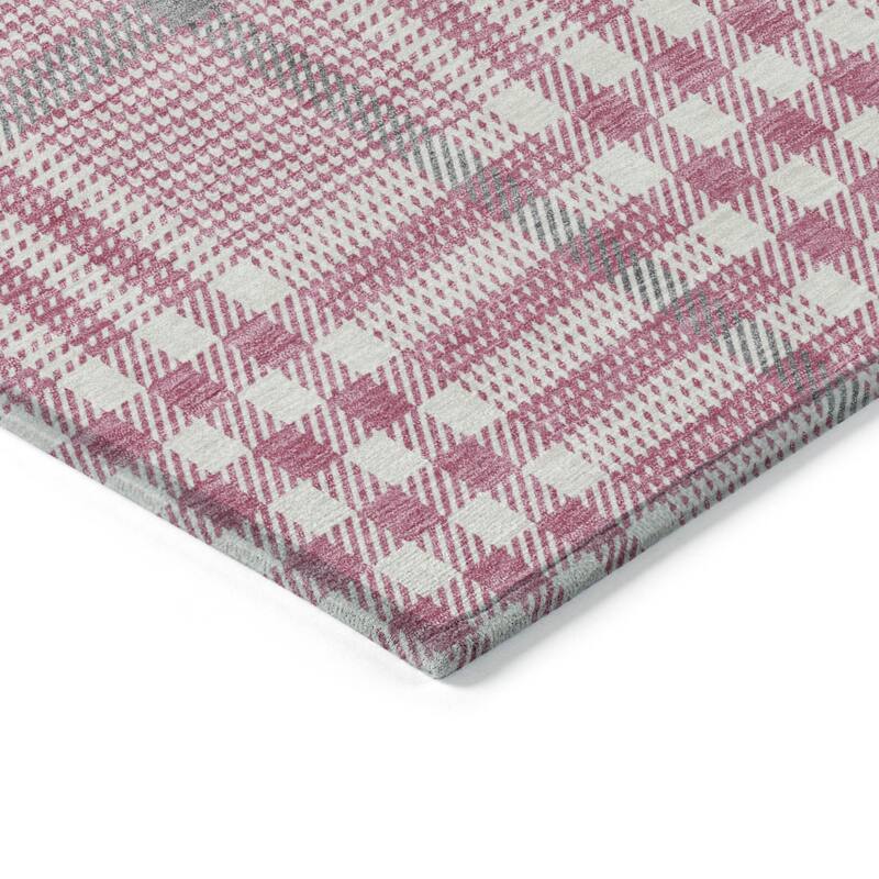 HomeRoots Plaid Transitional Rectangle Outdoor Rug