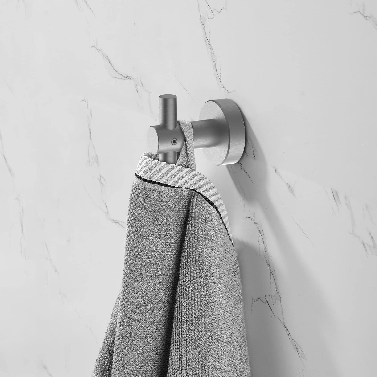 Hand towel on clearance hook