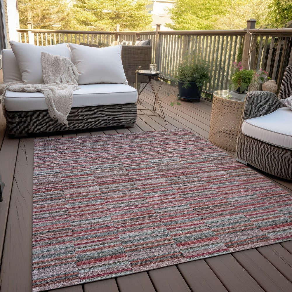 Machine Washable Indoor/ Outdoor Chantille Contemporary Geo Rug
