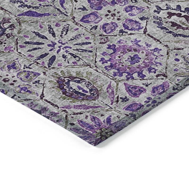 HomeRoots Floral Transitional Rectangle Outdoor Rug