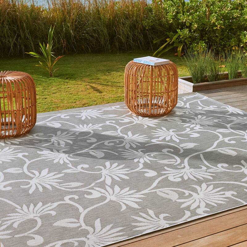 Reyn Spooner Kona Coast Polynesian Pareau Gray Tropical Flatweave Indoor/ Outdoor Area Rug