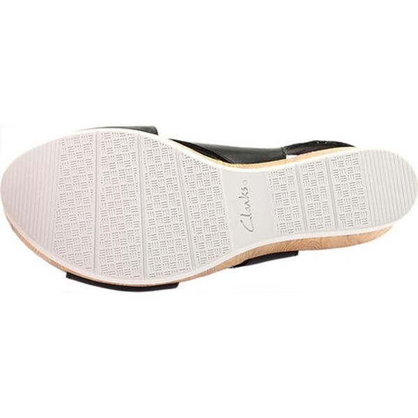 cammy pearl clarks