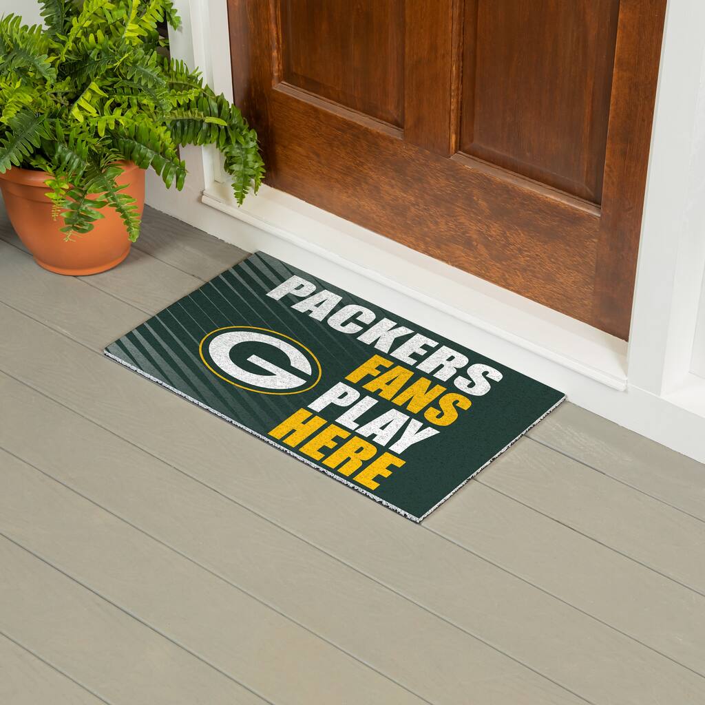28 in. x 16 in. Green Bay Packers "Fans Play Here" PVC Door Mat