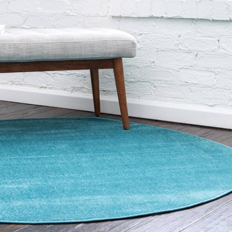 Traditional Yhogarc Collection Area Rug