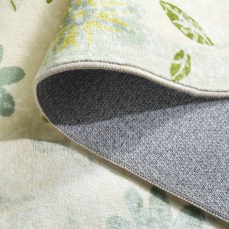 Martha Stewart Slavojka Machine Washable & Slip Resistant Rug