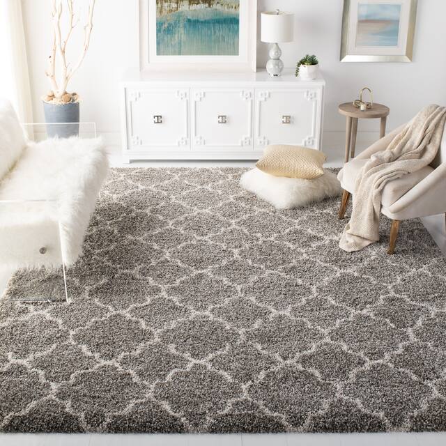 SAFAVIEH Hudson Shag Vitchka Glam Trellis 2-inch Area Rug - 6' x 9' - Grey/Ivory