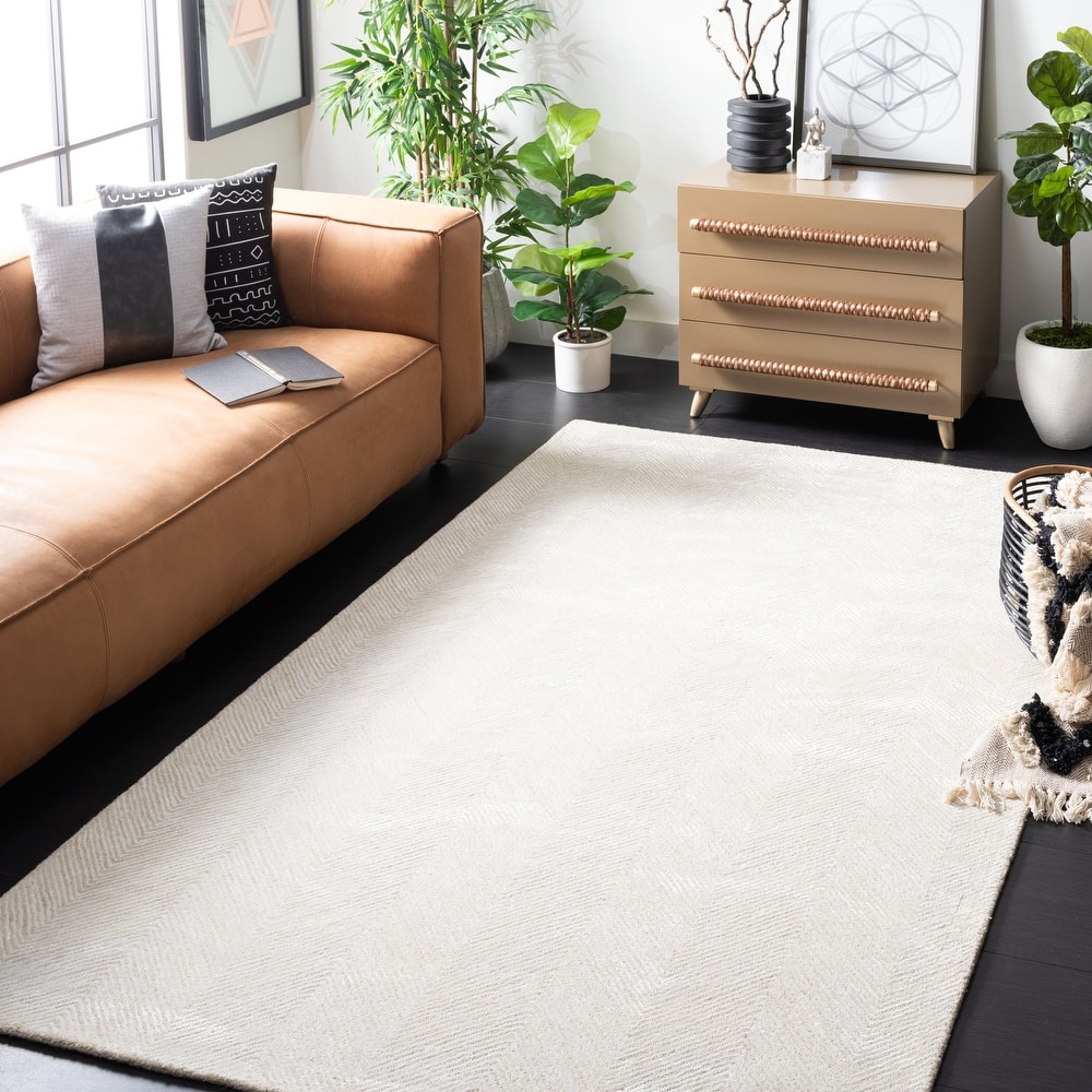 SAFAVIEH Handmade Soho Shanice Chevron Viscose & Wool Rug